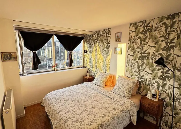 Duplex Floor 1km From Eiffel Tower פריז
